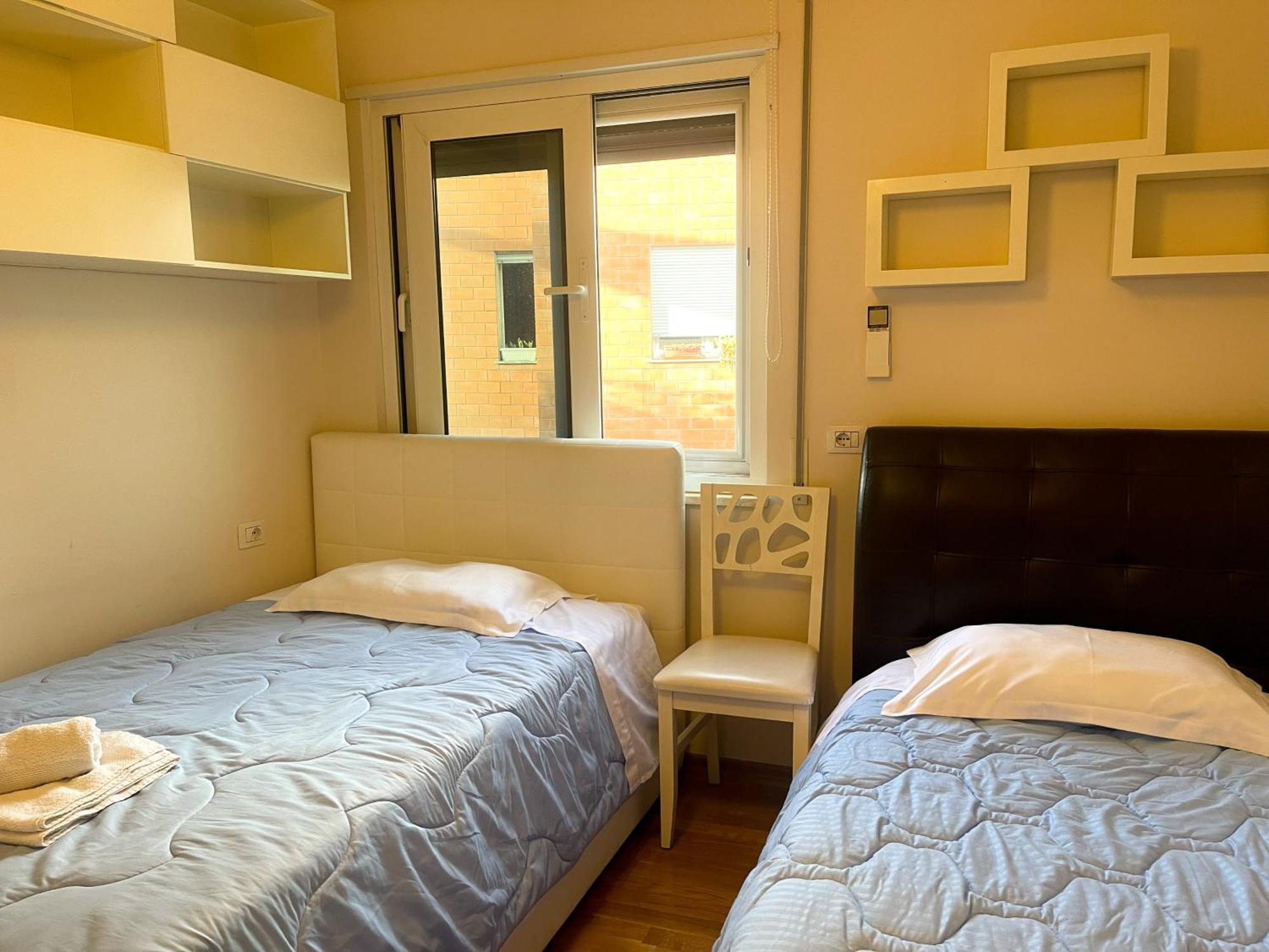 Quiet Apartment Near Tirana Lake Bagian luar foto